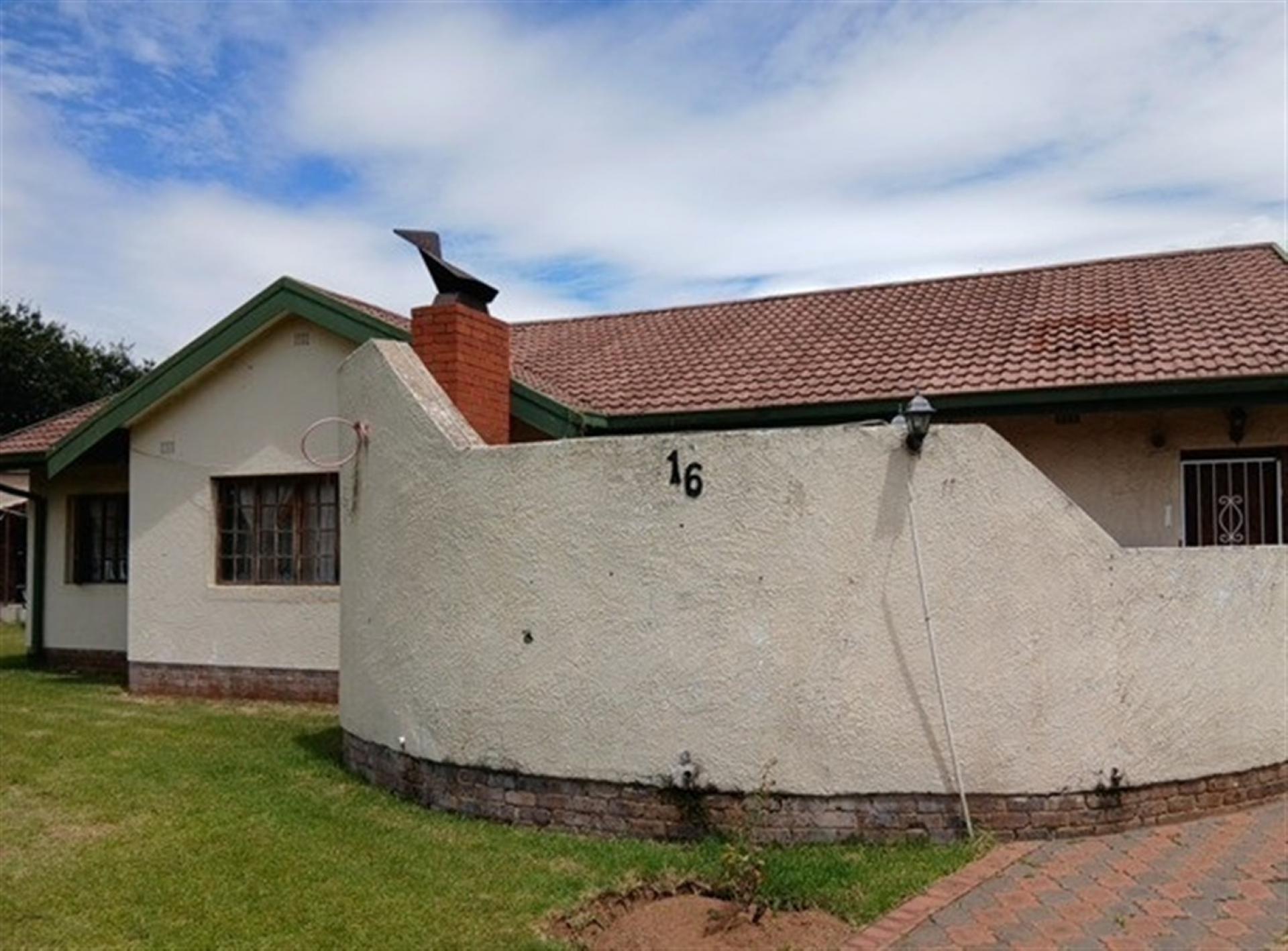 Front View of property in Kriel
