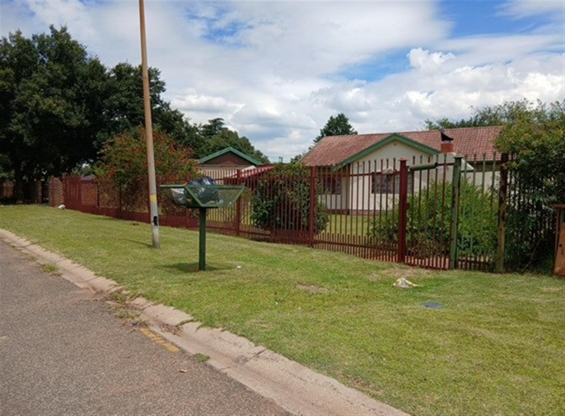 Front View of property in Kriel