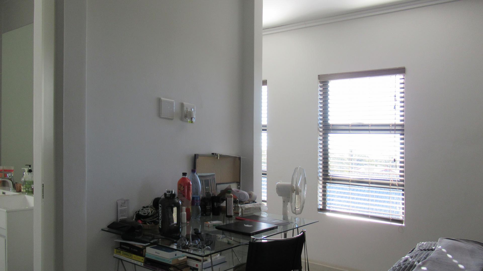 Main Bedroom - 20 square meters of property in Homes Haven