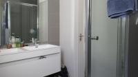Main Bathroom - 7 square meters of property in Homes Haven