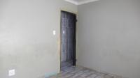 Bed Room 2 - 10 square meters of property in Mohlakeng