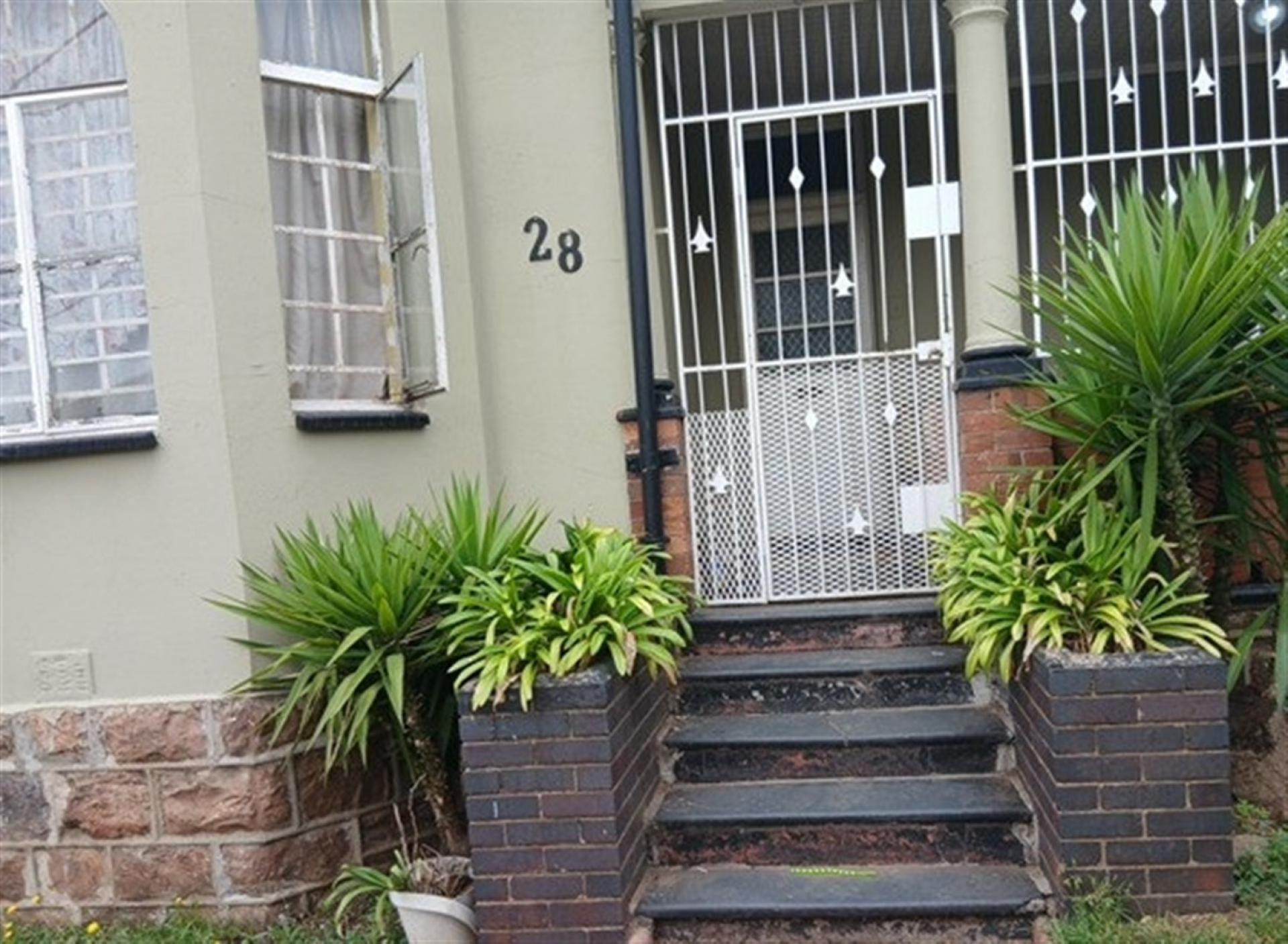 Front View of property in Troyeville