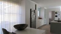 Dining Room - 13 square meters of property in Wilropark