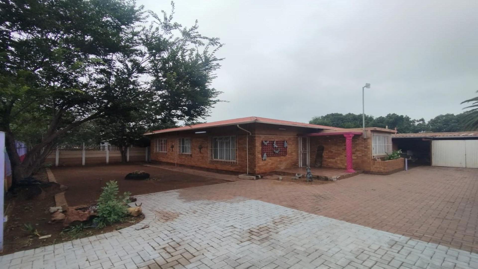 Front View of property in Vanderbijlpark