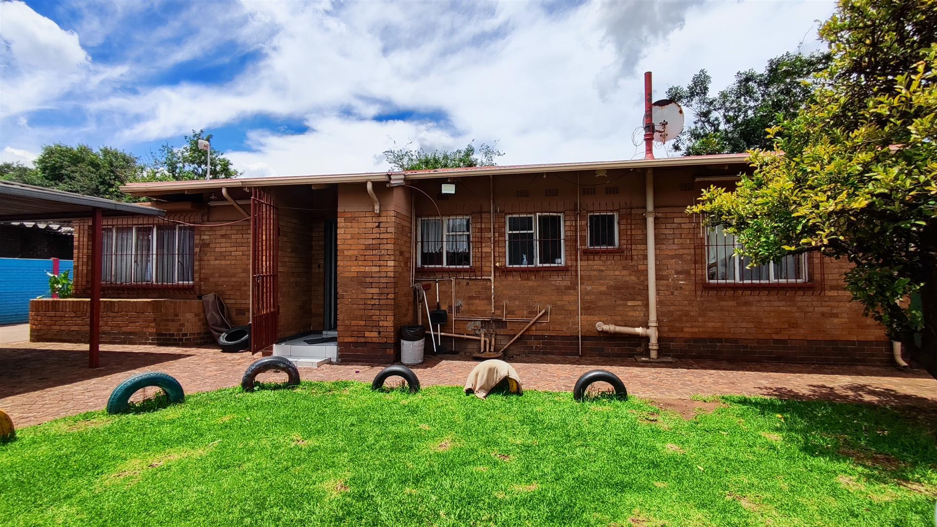 Backyard of property in Vanderbijlpark