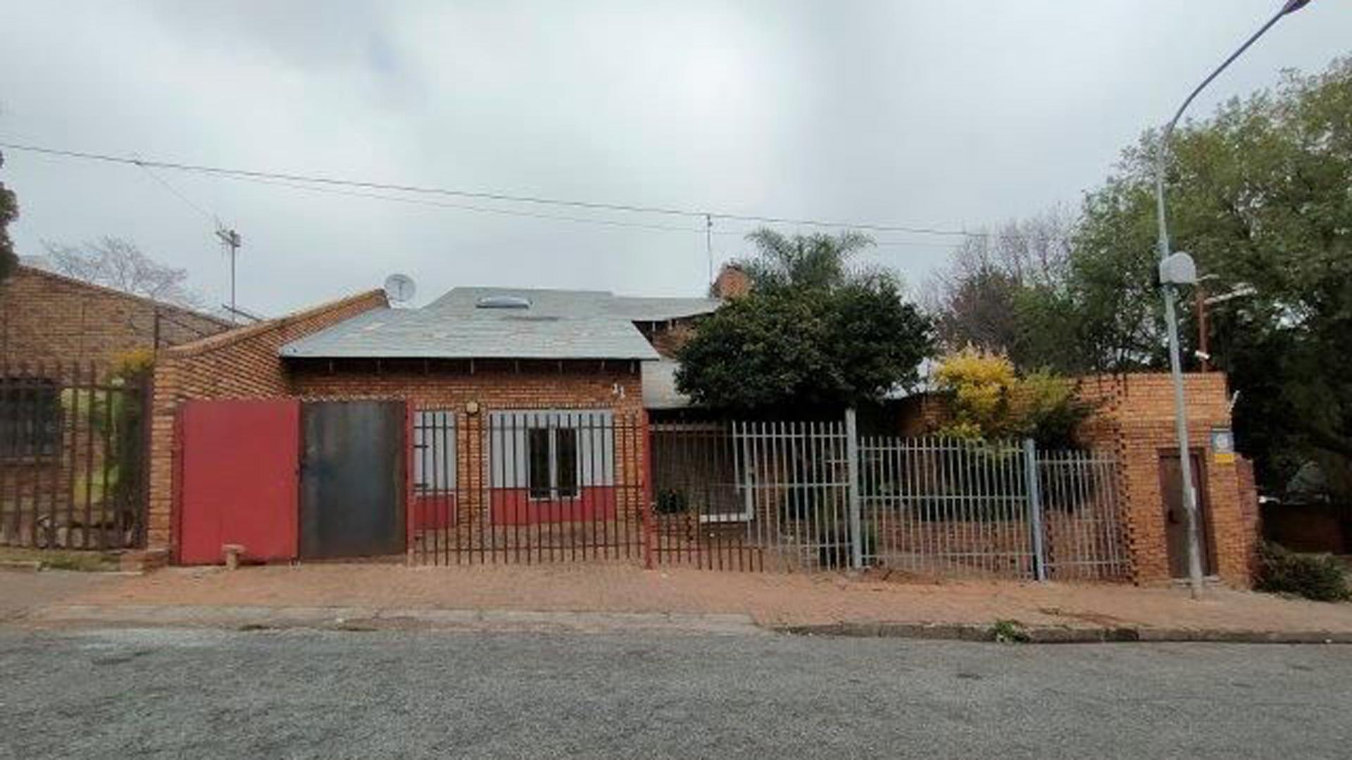 Front View of property in Kensington - JHB