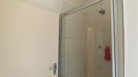 Bathroom 2 - 5 square meters of property in Veld En Vlei