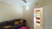 TV Room - 14 square meters of property in Veld En Vlei