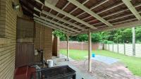 Patio - 37 square meters of property in Veld En Vlei