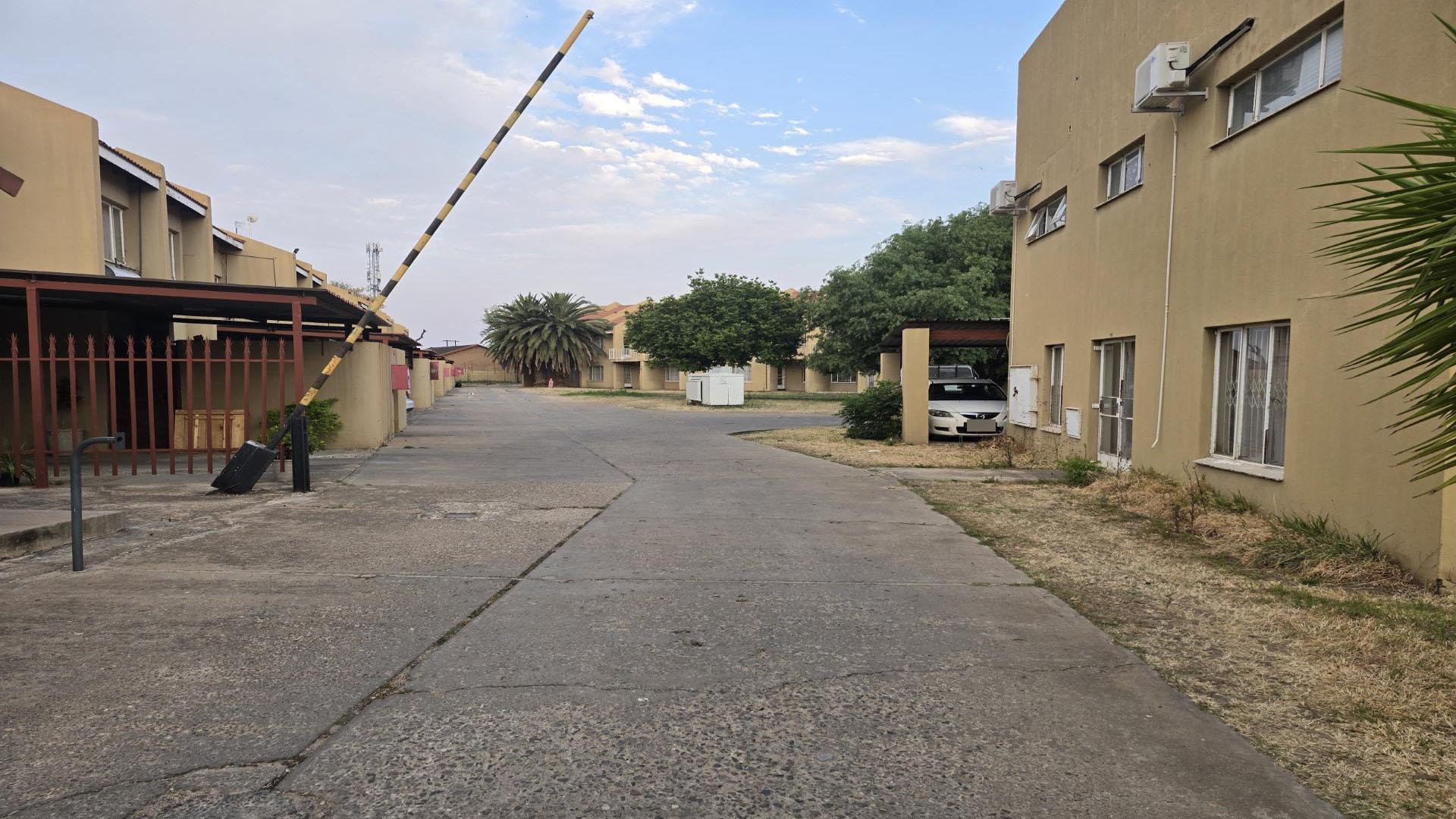 Front View of property in Mmabatho