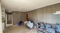 Lounges - 26 square meters of property in Windmill Park