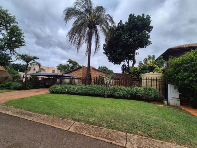 2 Bedroom House for Sale For Sale in Sinoville - MR668554