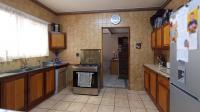 Kitchen - 14 square meters of property in Dorandia