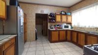 Kitchen - 14 square meters of property in Dorandia
