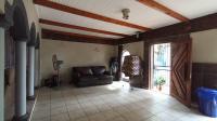 Lounges - 63 square meters of property in Dorandia