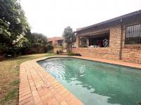 4 Bedroom 2 Bathroom Cluster for Sale for sale in Morninghill