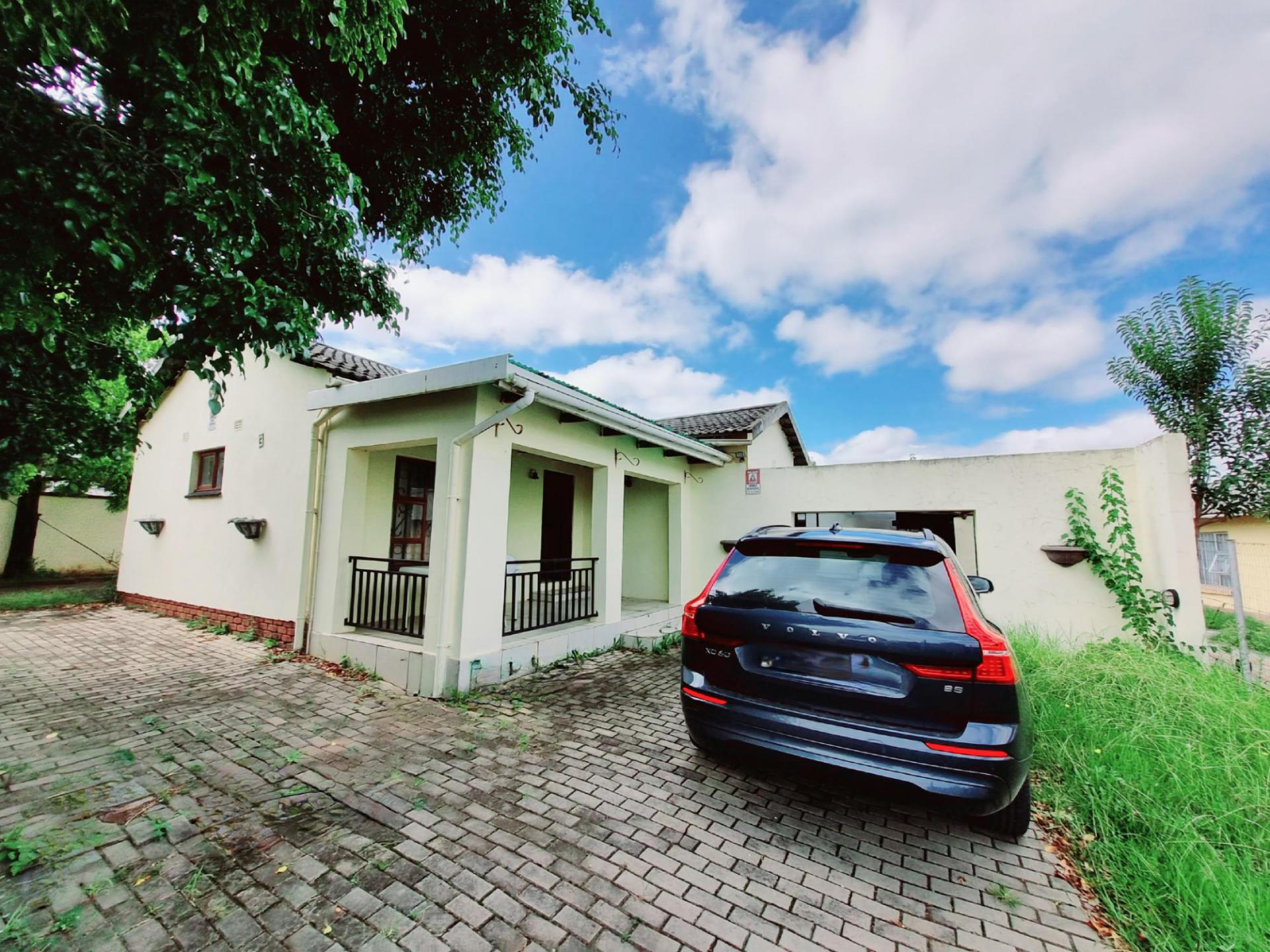 Front View of property in Umtata