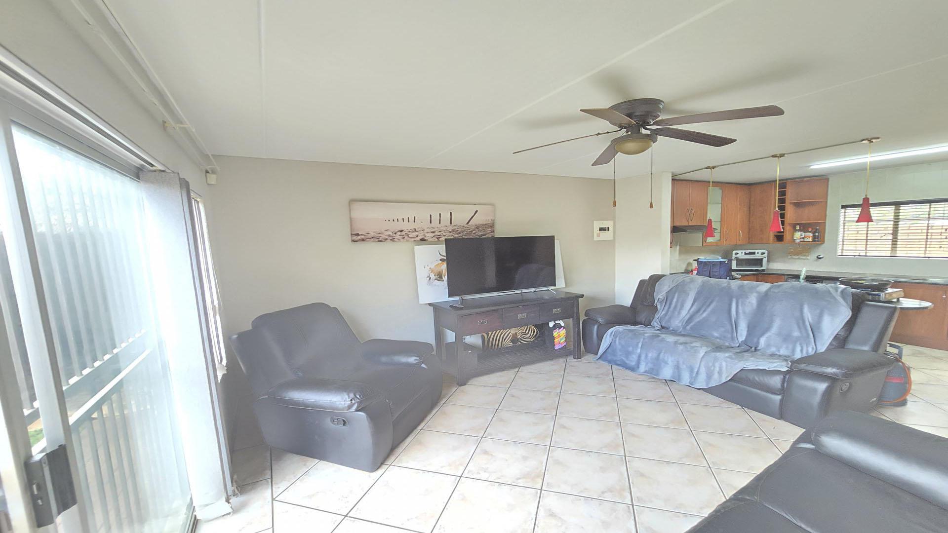 Lounges of property in Wilgeheuwel 