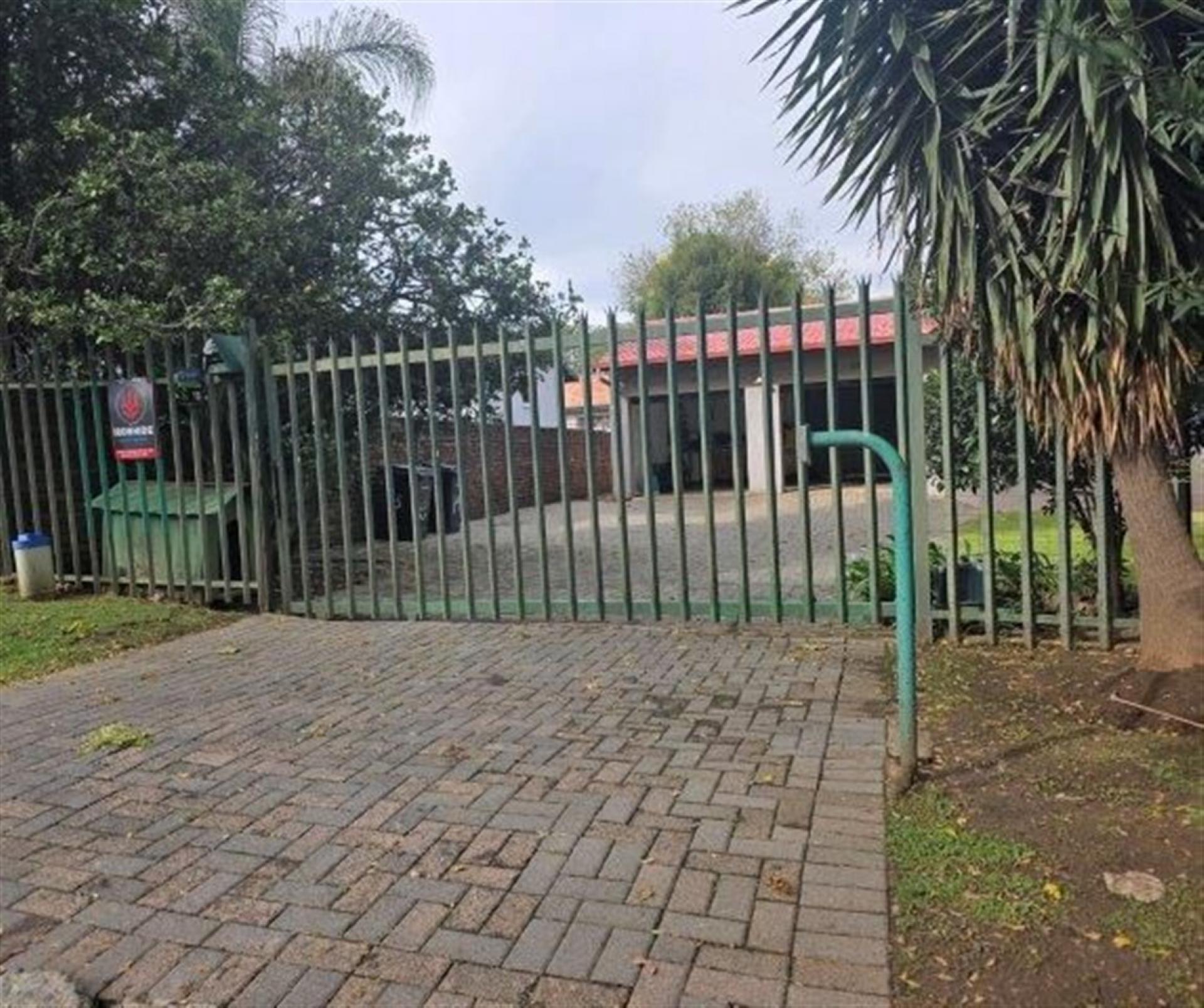 Front View of property in Eden Glen