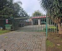 Front View of property in Eden Glen