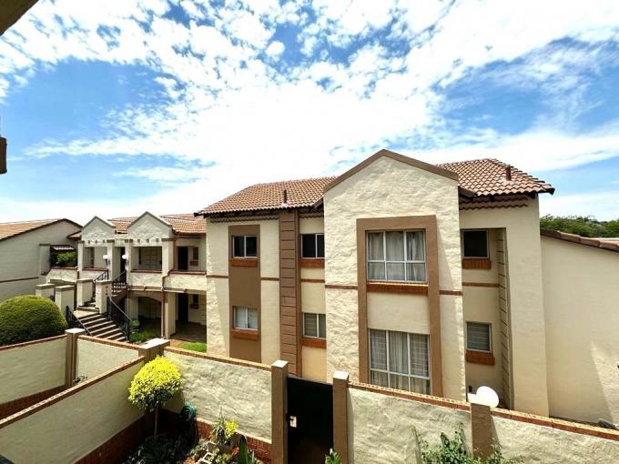 2 Bedroom Simplex for Sale For Sale in Olympus - MR668693