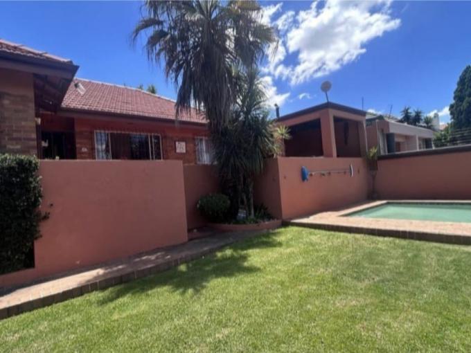 3 Bedroom House for Sale For Sale in Linmeyer - MR668730