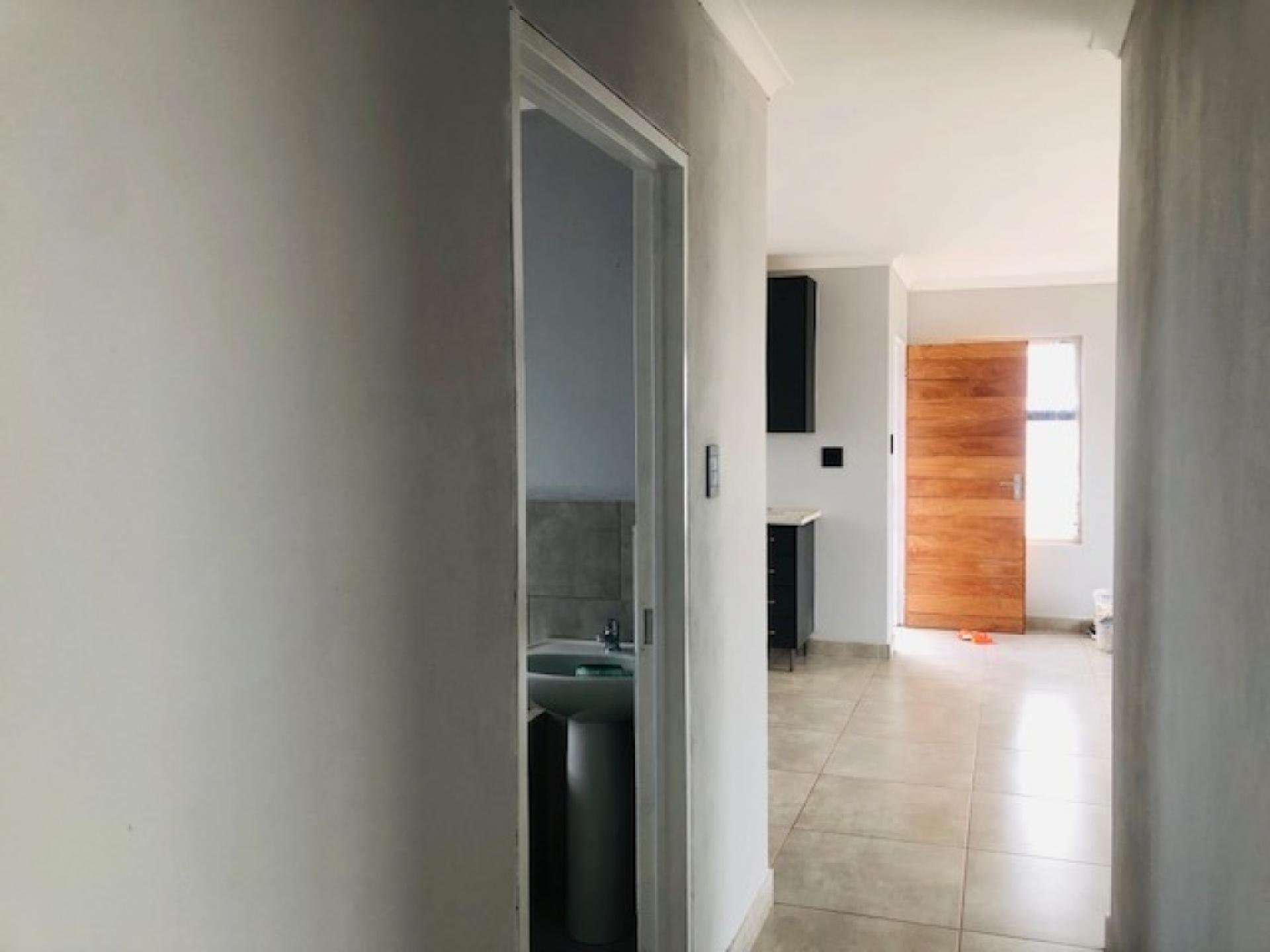  of property in Vosloorus