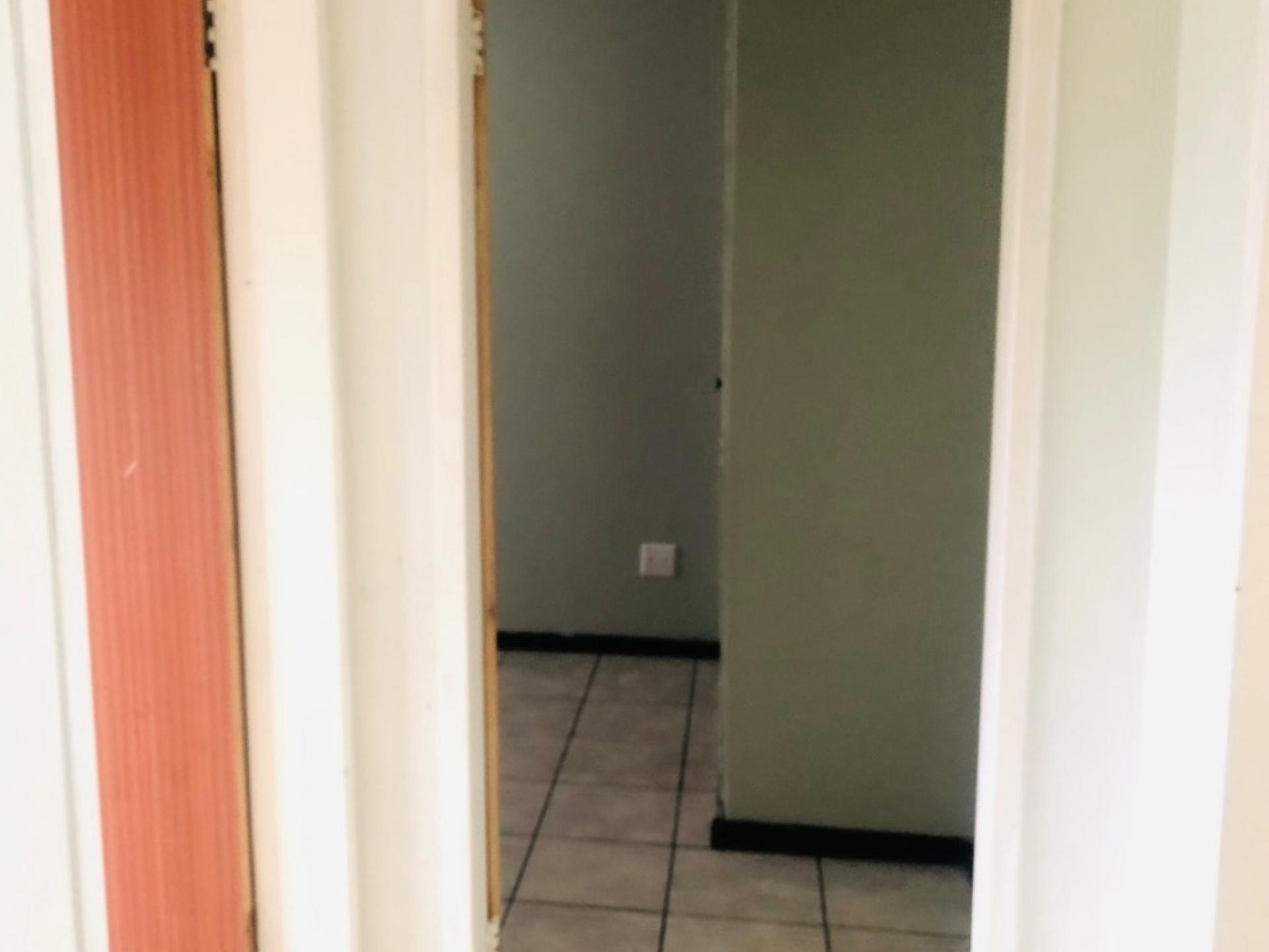  of property in Cruywagenpark