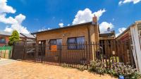 2 Bedroom 1 Bathroom House for Sale for sale in Lenasia
