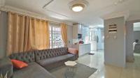 Lounges - 14 square meters of property in Newlands West