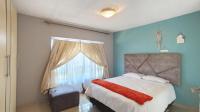 Bed Room 2 - 16 square meters of property in Newlands West