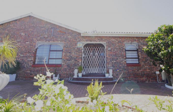 3 Bedroom House for Sale For Sale in Wavecrest - MR668865