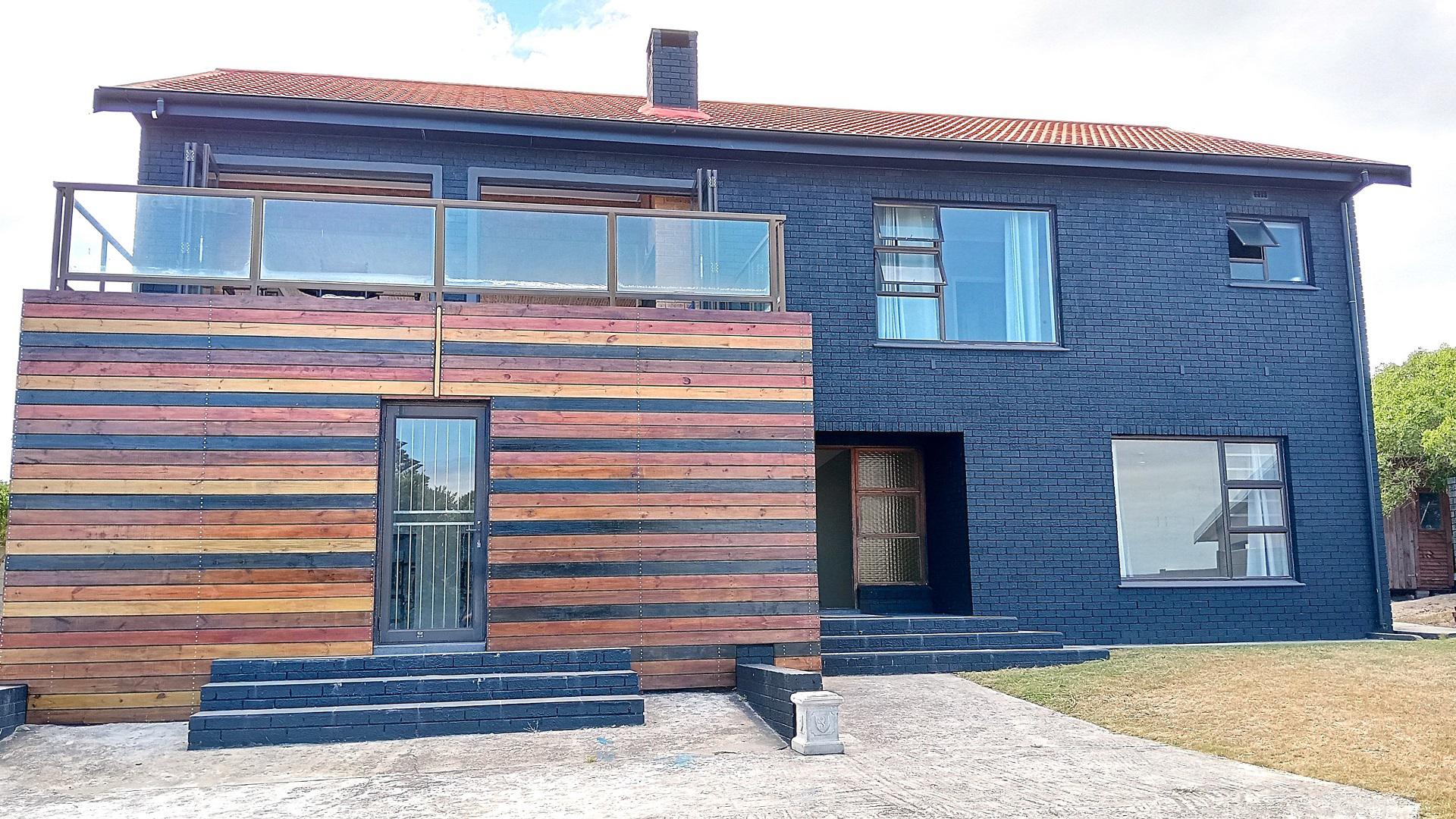 Front View of property in Pearly Beach