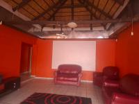 Lounges of property in Meiringspark