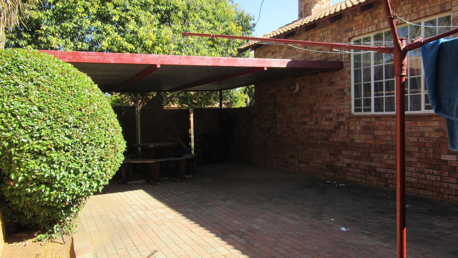 Backyard of property in Alan Manor