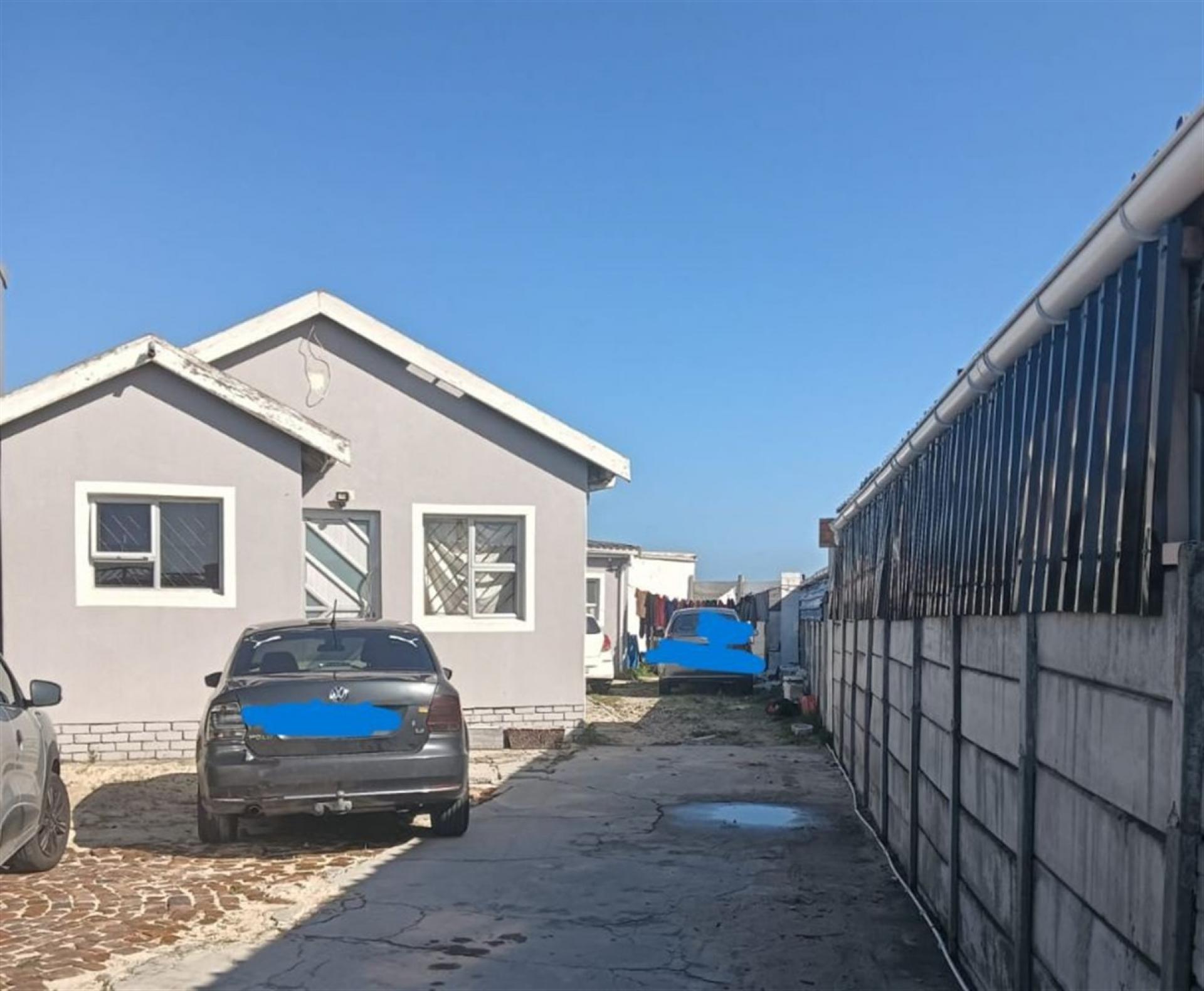 Front View of property in Schaapkraal