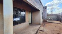 Front View of property in Vosloorus