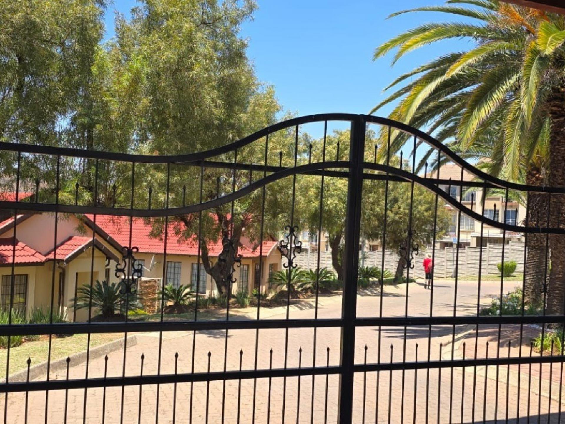  of property in Meredale