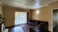 Lounges - 38 square meters of property in Kempton Park