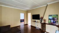 Lounges - 38 square meters of property in Kempton Park