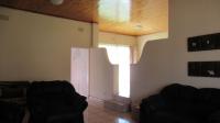 Lounges - 27 square meters of property in Greenhills