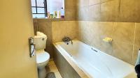 Bathroom 1 of property in Duvha Park