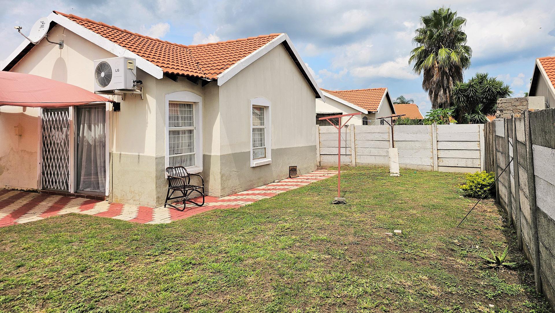 Backyard of property in Brits