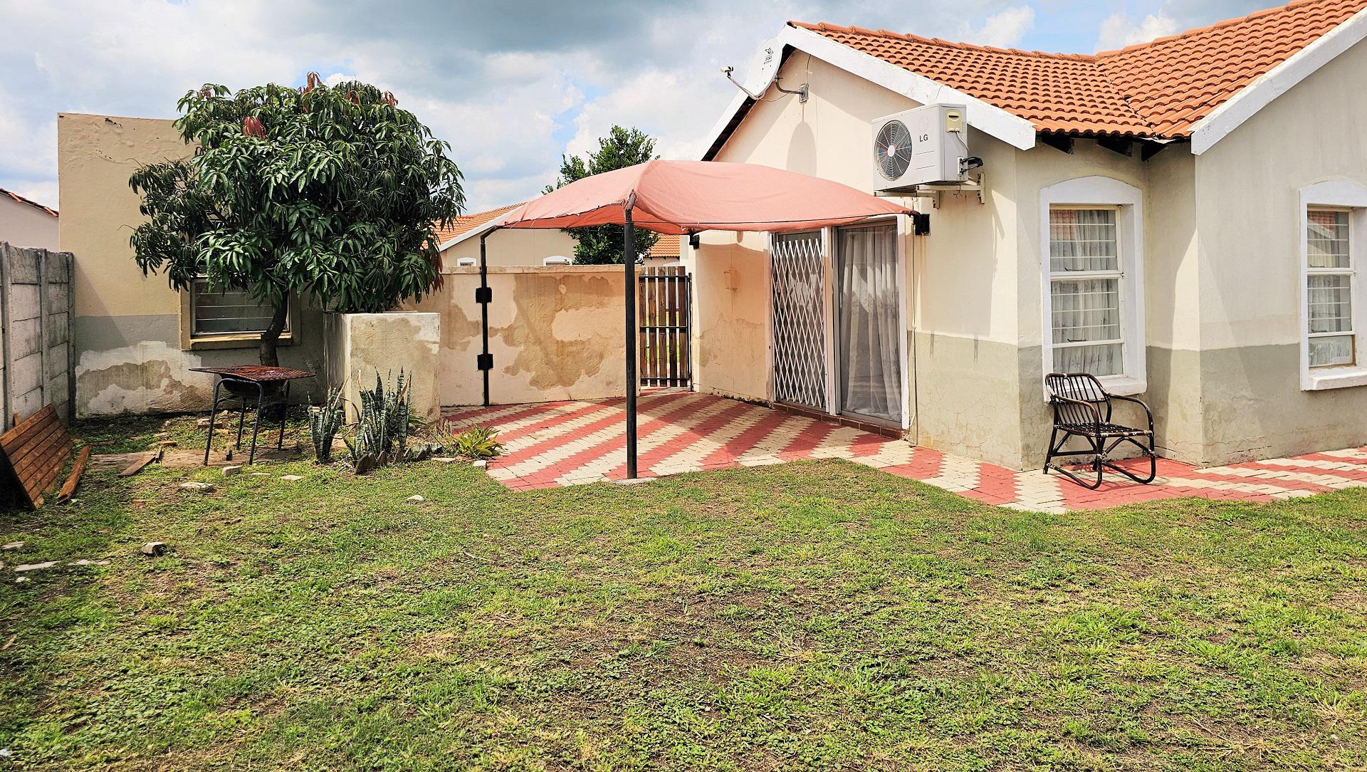 Backyard of property in Brits