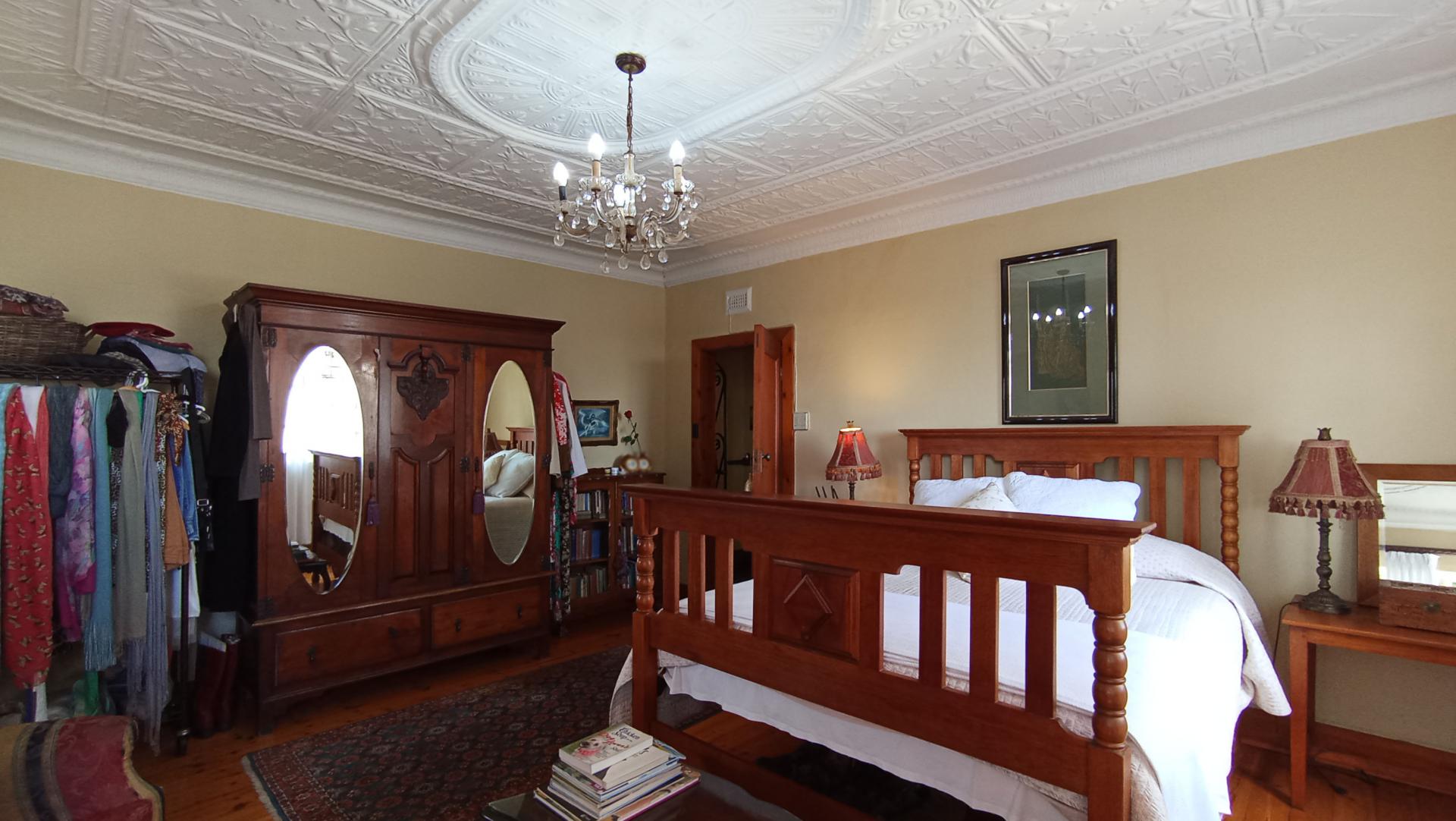 Main Bedroom of property in Auckland Park