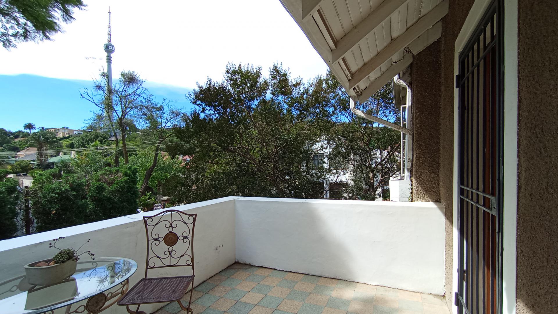 Balcony - 27 square meters of property in Auckland Park