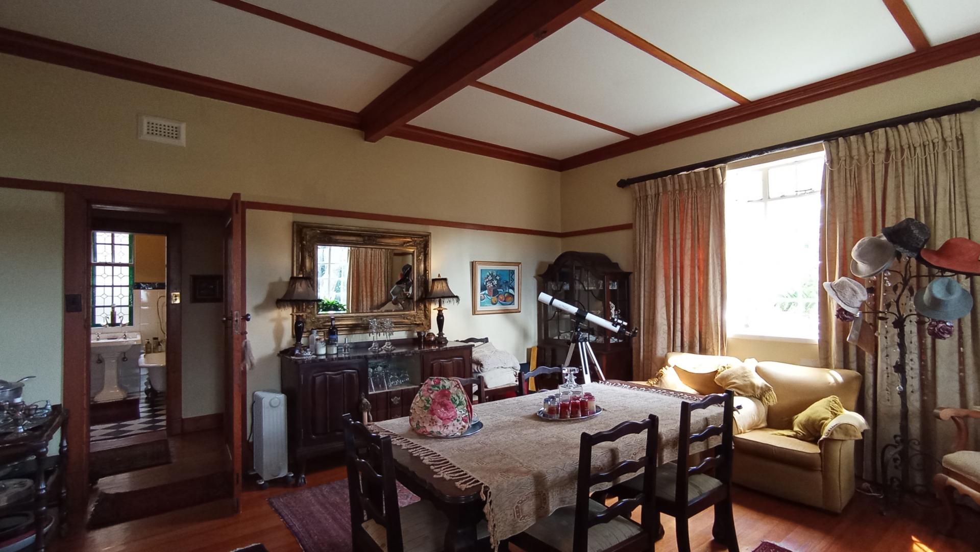 Dining Room - 21 square meters of property in Auckland Park