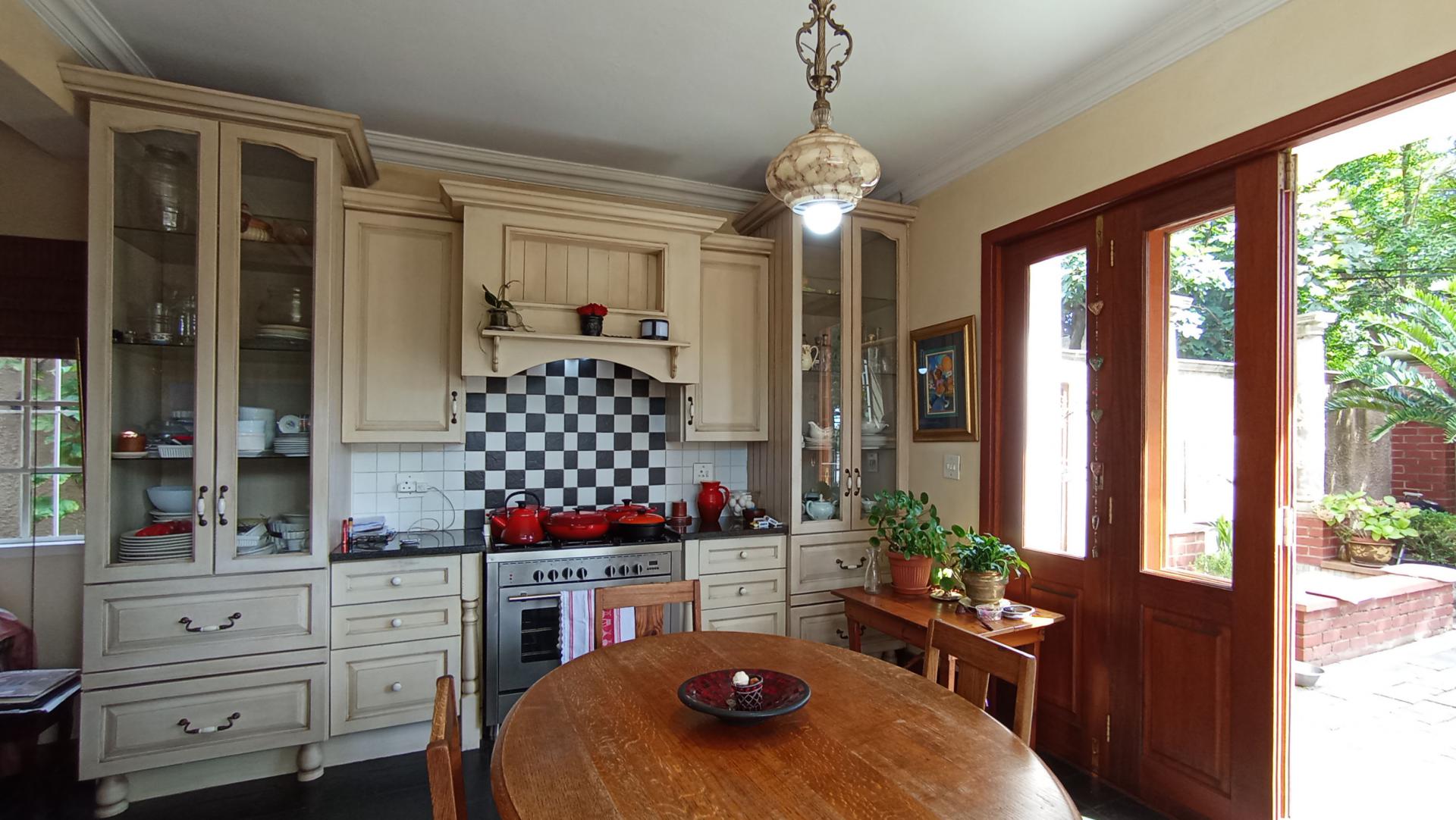 Kitchen - 18 square meters of property in Auckland Park