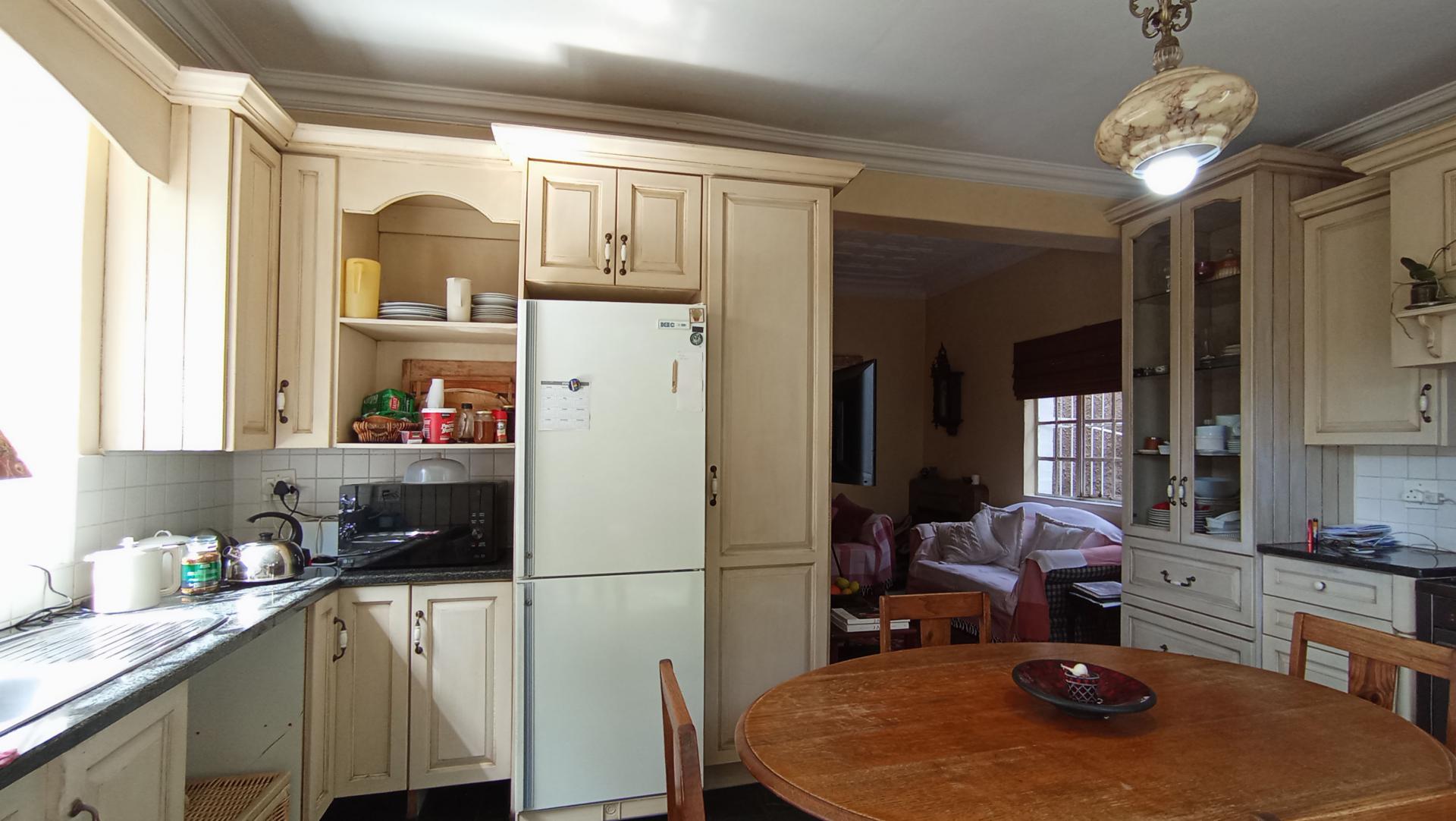 Kitchen - 18 square meters of property in Auckland Park