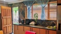 Kitchen of property in Mondeor